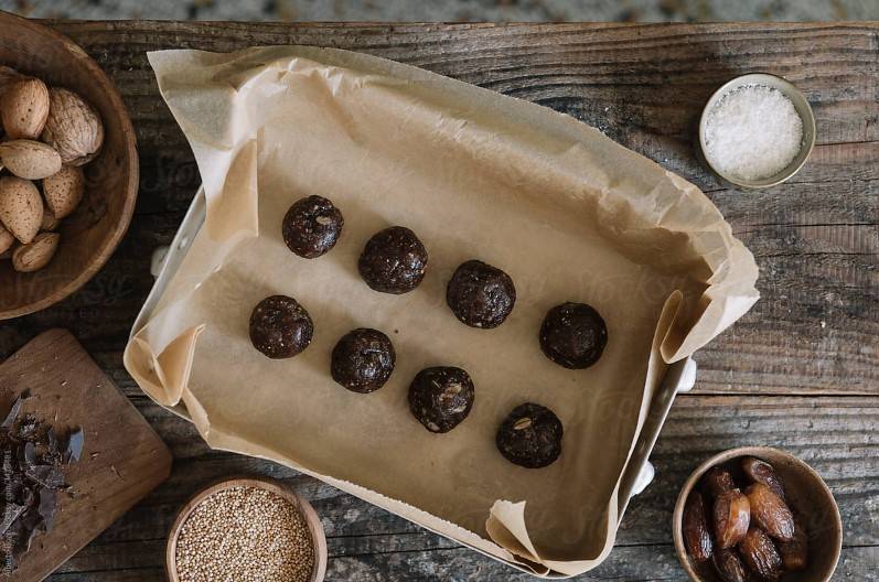 Mini no-bake pudding balls  